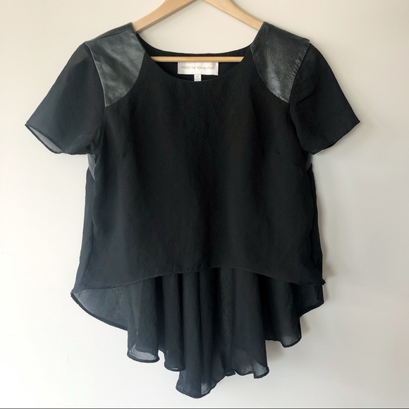 Dress the Population Drape Top - Picture 2 of 4